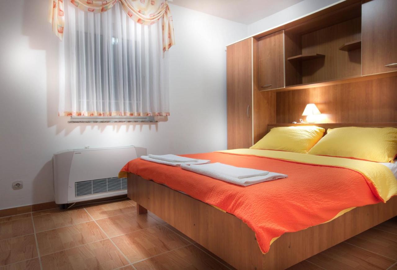 Apartmani Vila #YOK Dış mekan fotoğraf