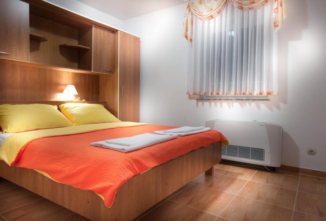 Apartmani Vila #YOK Dış mekan fotoğraf