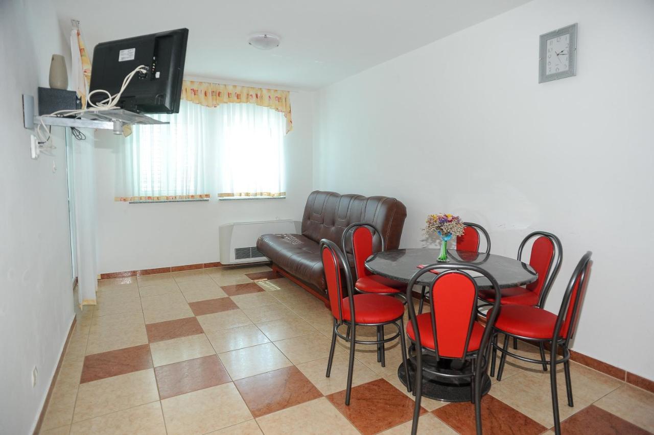 Apartmani Vila #YOK Dış mekan fotoğraf